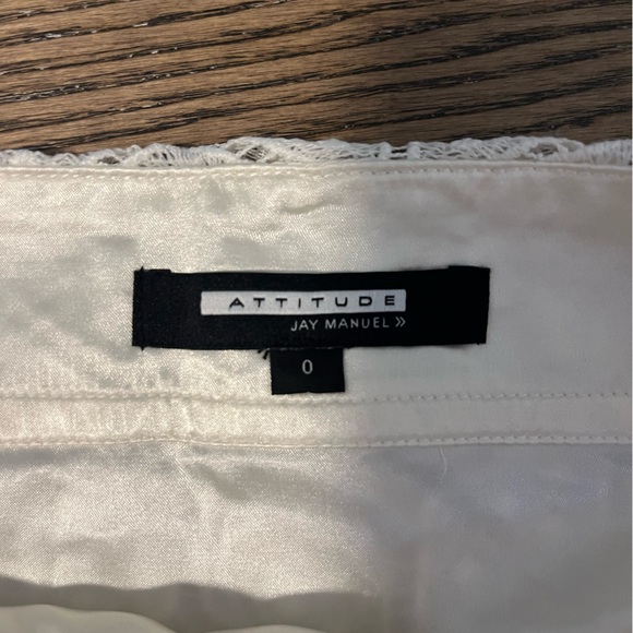 Attitude Jay Manuel - size 0, white, lace overlay, mini skirt. - Picture 3 of 4